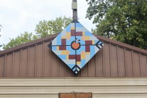 On Target barn quilt